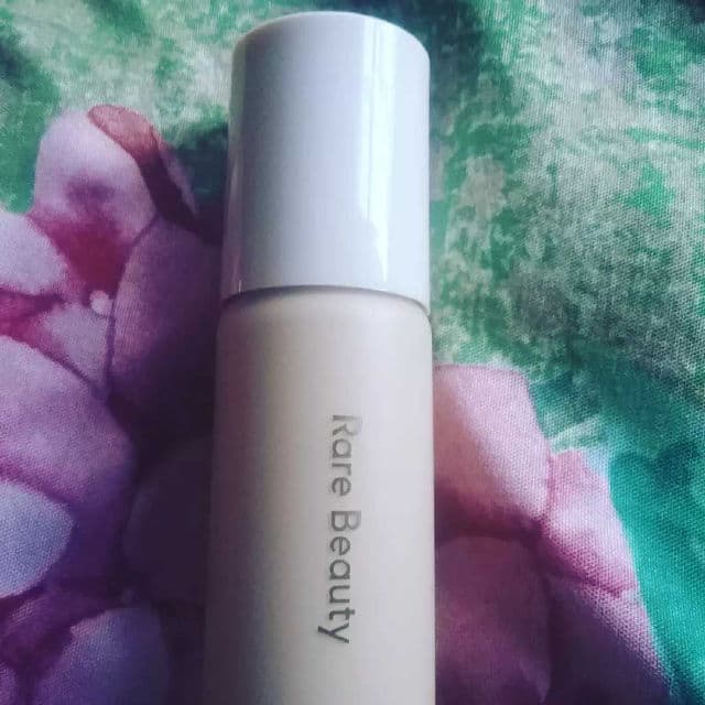 Rare Beauty Positive Light Tinted Moisturizer Broad Spectrum SPF20 Sunscreen review photo by Picky36781
