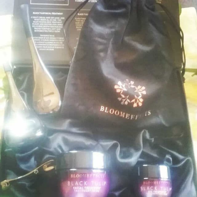 Bloomeffects Black Tulip Treatment Collection review photo by Picky36781