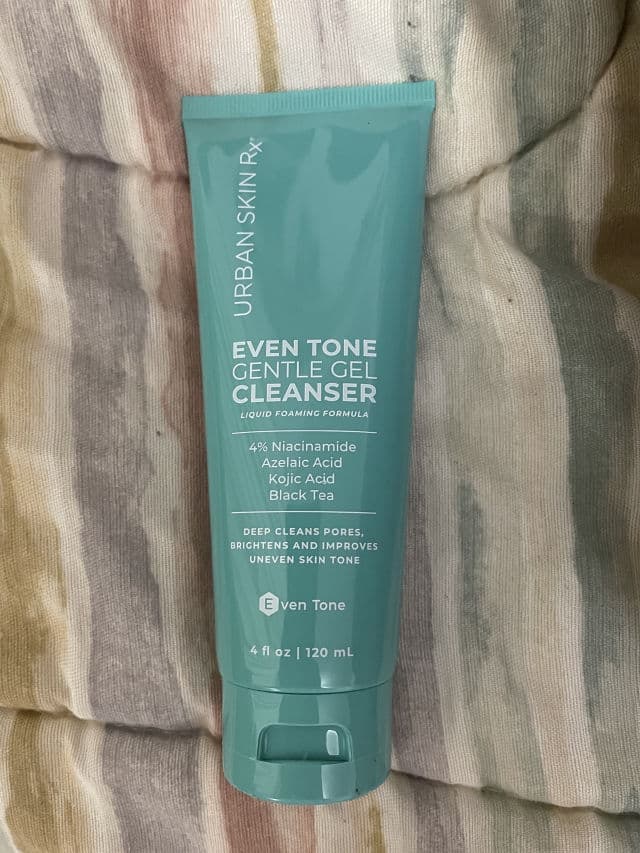 Urban Skin Rx Even Tone Gentle Gel Cleanser review photo by Pickyplans