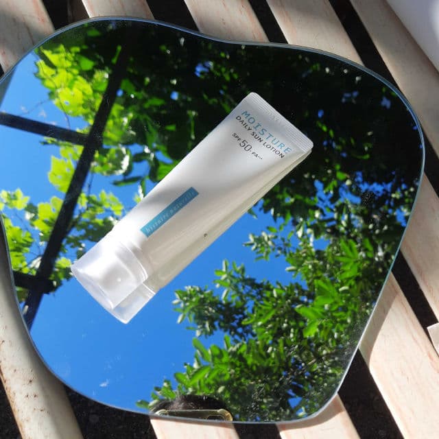 Histoire Naturelle Moisture Daily Sun Lotion Spf 50+ PA+++ review photo by utajourney