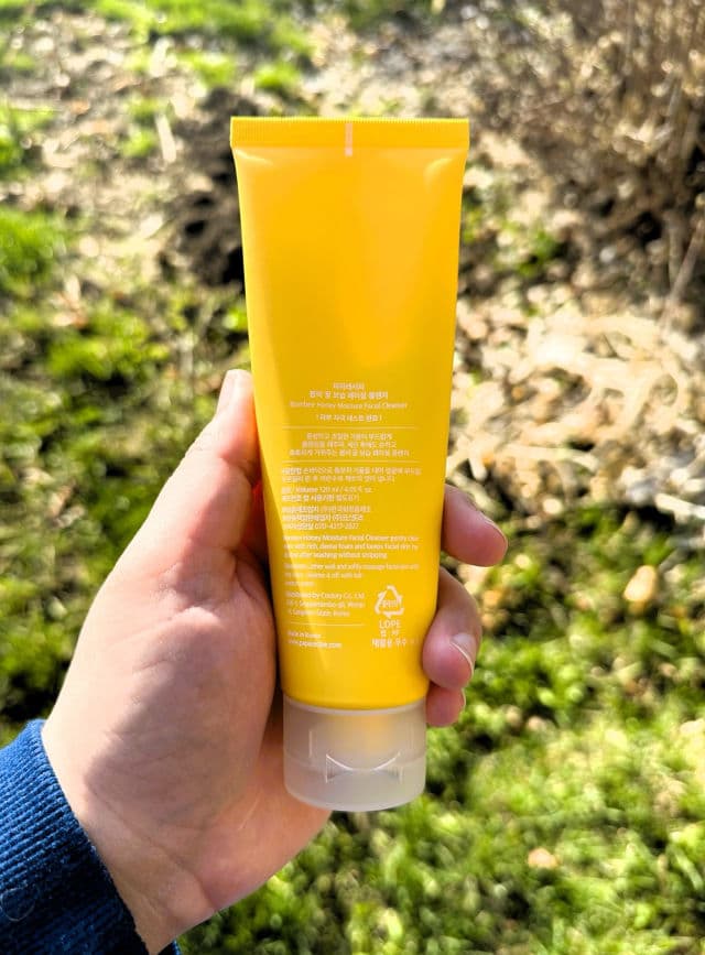 Bombee Honey Moisture Facial Cleanser product review