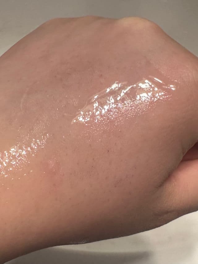 Trimay Lacto Houttuynia Madeca Calming Essence Toner review photo by dmriojas