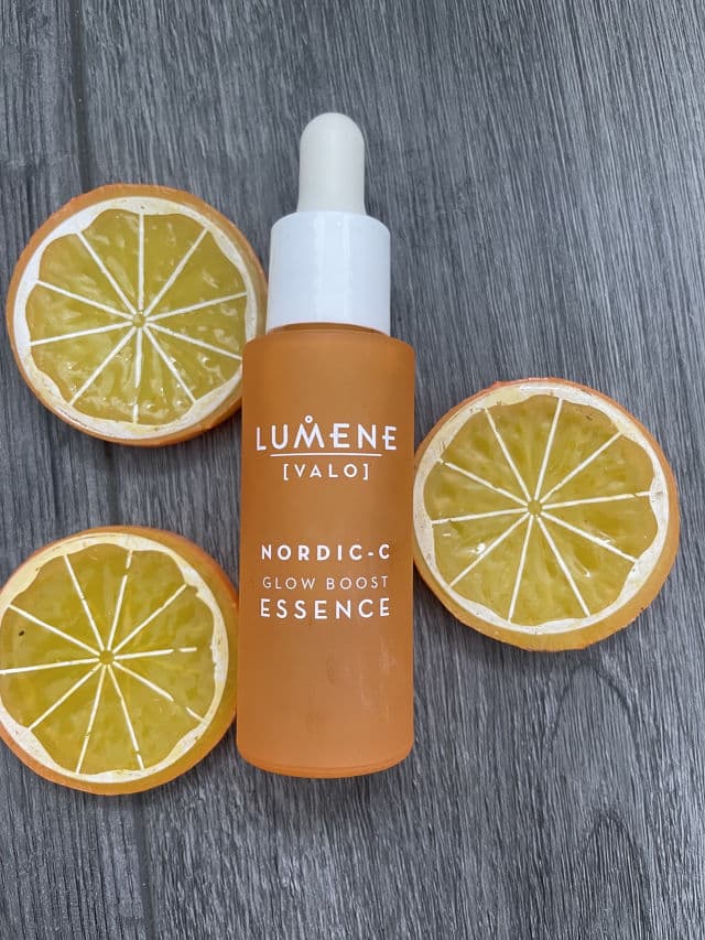 Lumene Nordic-C Valo Glow Boost Essence review photo by Skincareandfood