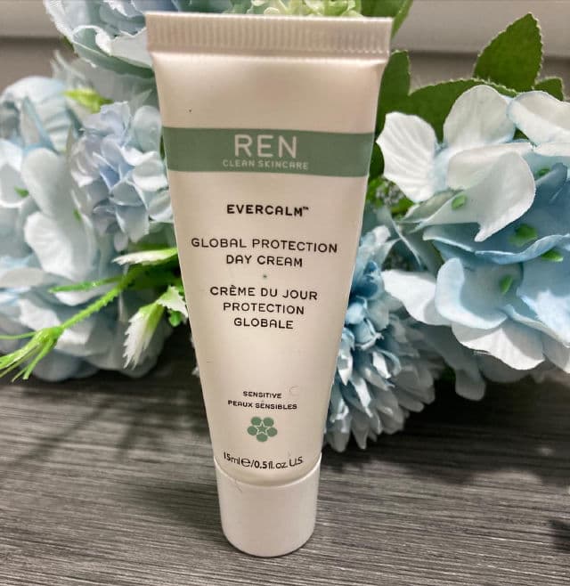 Ren Evercalm Global Protection Day Cream review photo by Skincareandfood