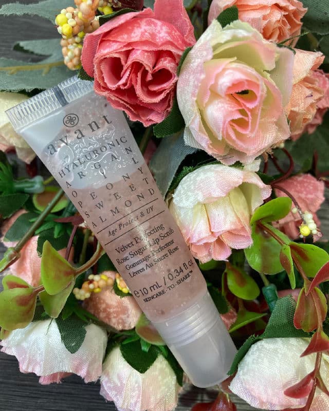 Avant Skincare Velvet Perfecting Rose Sugar Lip Scrub review photo by Skincareandfood