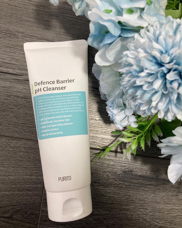 PURITO Defence Barrier pH Cleanser review photo by Skincareandfood