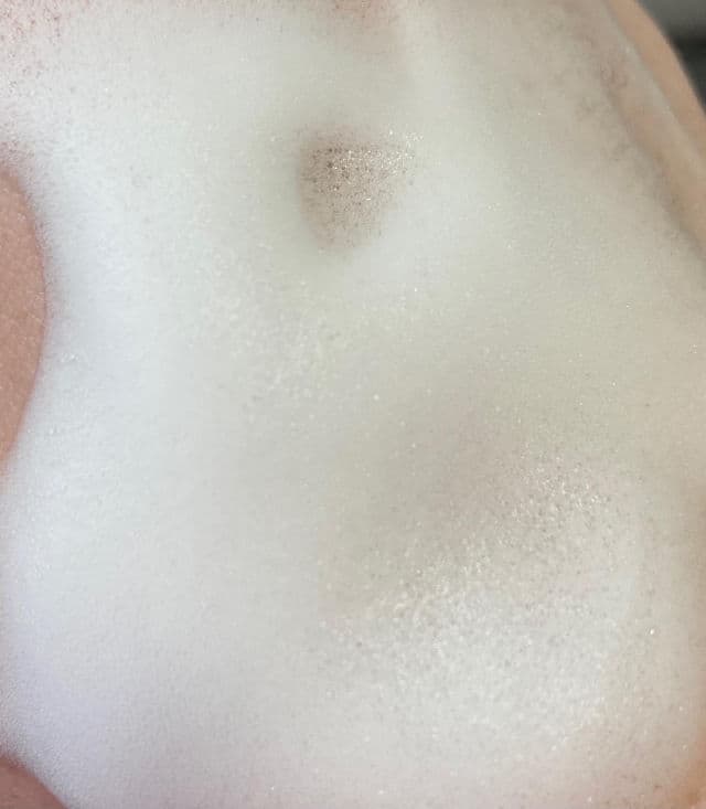 Village 11 Factory Collagen Bubble Cleanser review photo by Skincareandfood