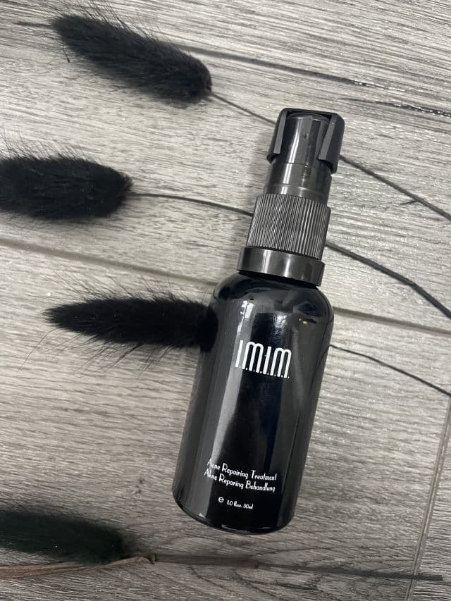 IMIM Acne Repairing Treatment review photo by Skincareandfood