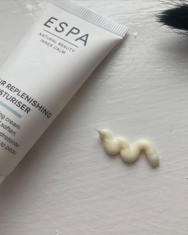 ESPA 24-Hour Replenishing Moisturiser review photo by Skincareandfood