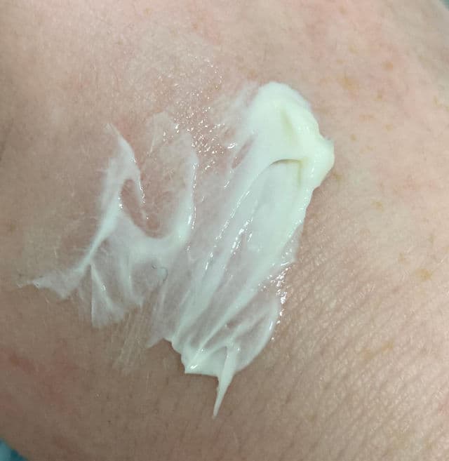Ren Evercalm Global Protection Day Cream review photo by Skincareandfood