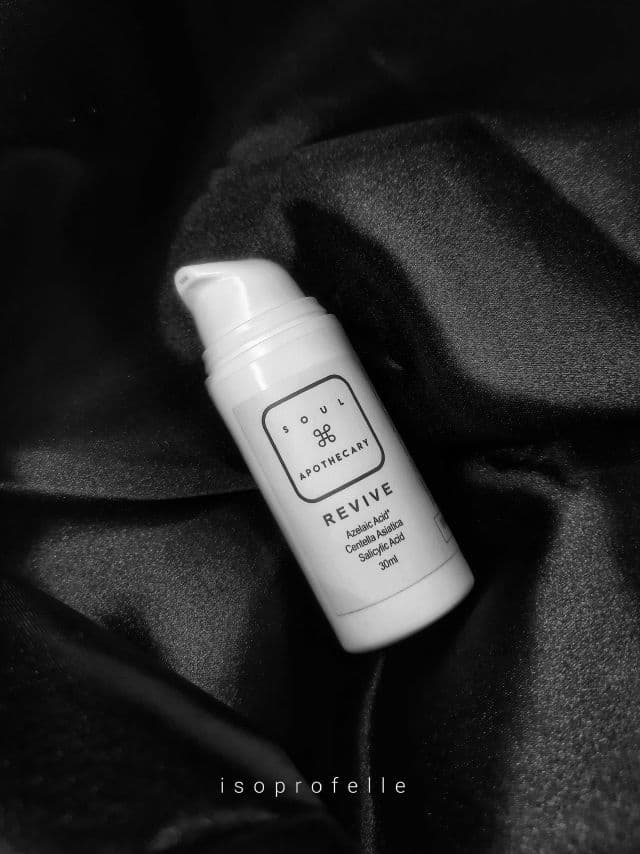 Soul Apothecary Revive (Azelaic Acid + Centella + Salicylic Acid + Peptides) review photo by Isoprofelle