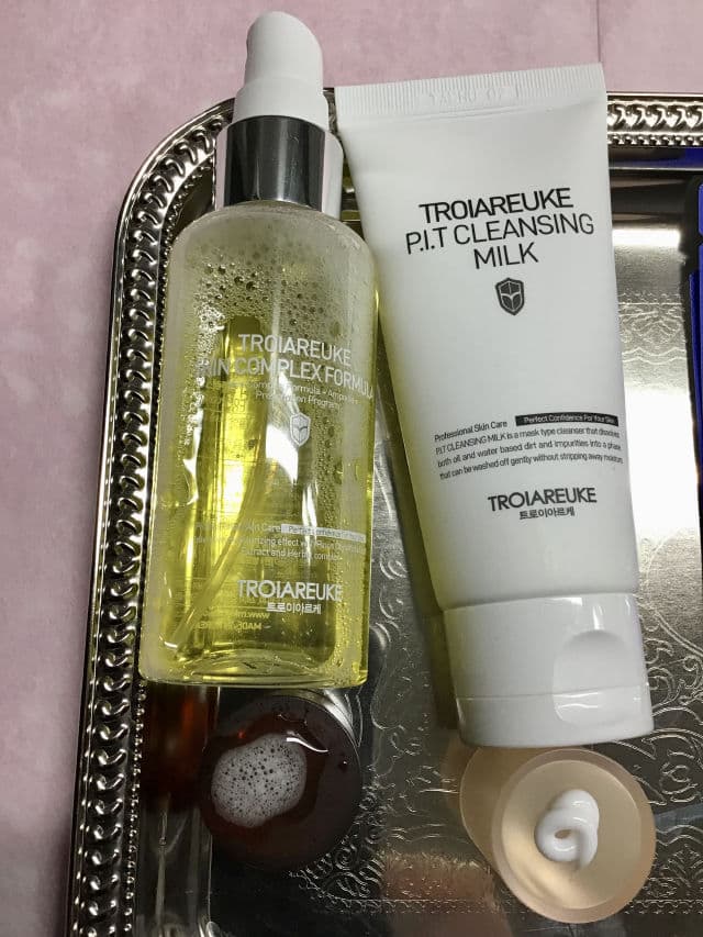 Troiareuke PIT Cleansing Milk review photo by remedyforbeauty