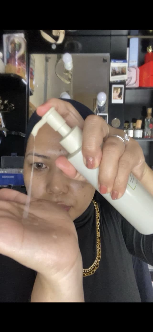 Skintific White Truffle Cleansing Essence review photo by JuliaAlly
