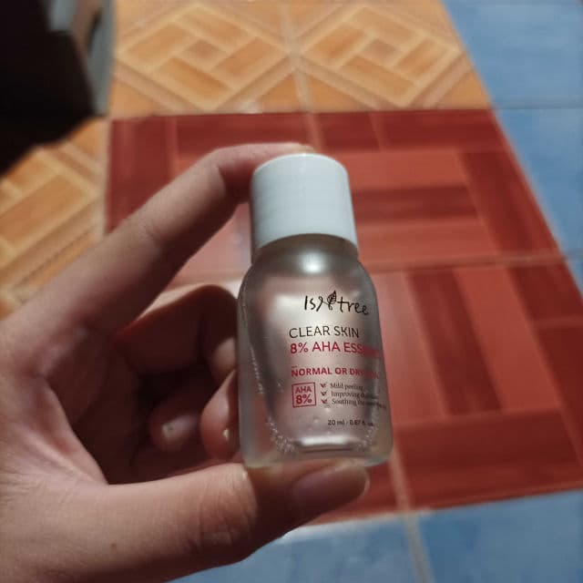 Chestnut AHA 8% Clear Essence product review