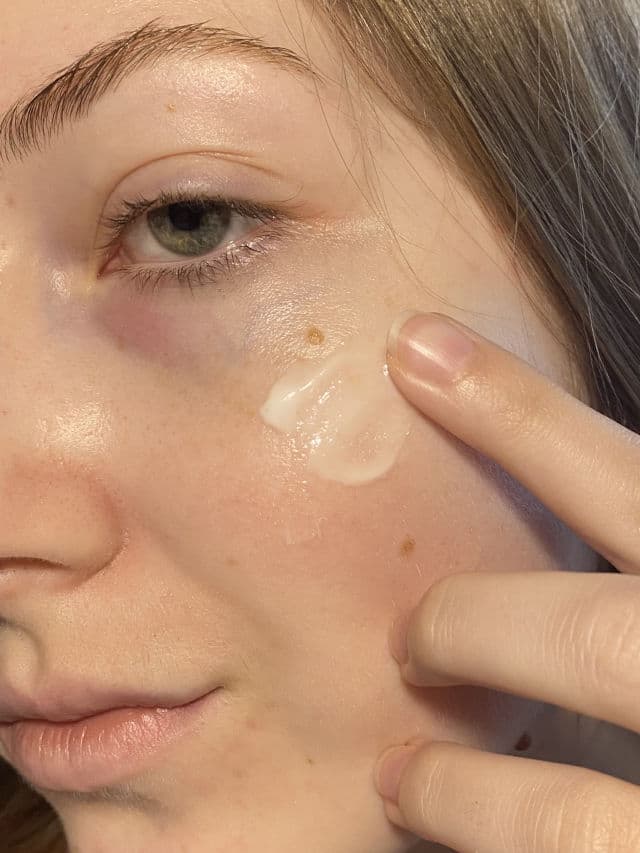 SKIN1004 Madagascar Centella Probio-Cica Enrich Cream review photo by BlondieRS