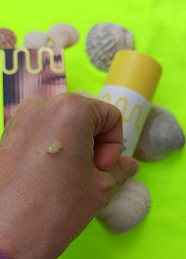 COMMONLABS Vitamin C Brightening Sun Serum SPF50+ PA++++  review photo by raque