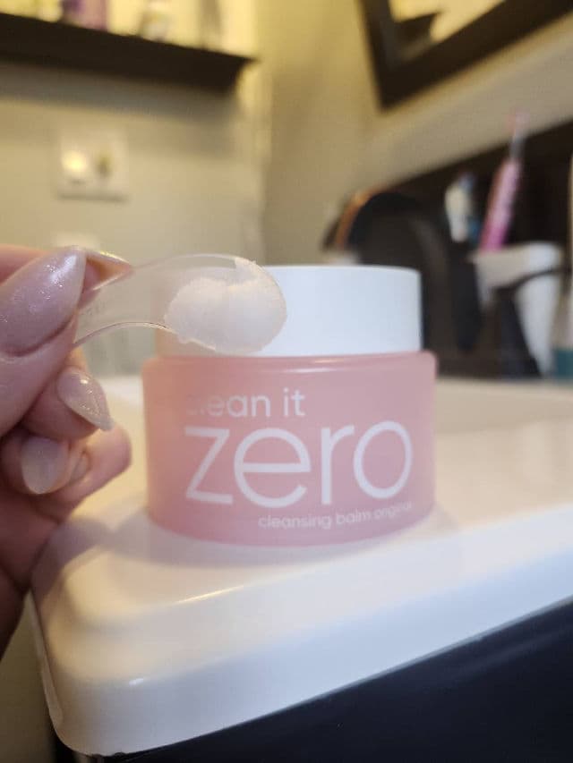 Banila Co. Clean It Zero Classic review photo by NessaCares