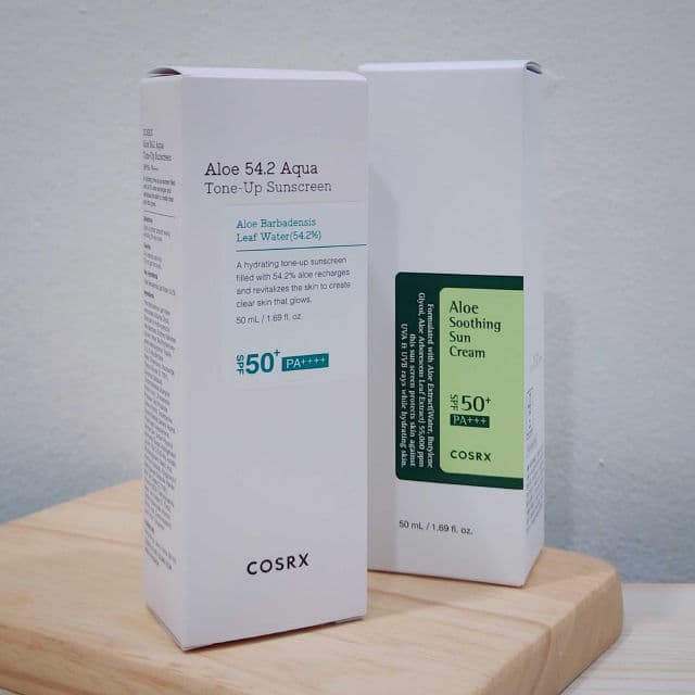 COSRX Aloe 54.2 Aqua Tone-up Sunscreen SPF50+ PA++++ review photo by danielwonderland