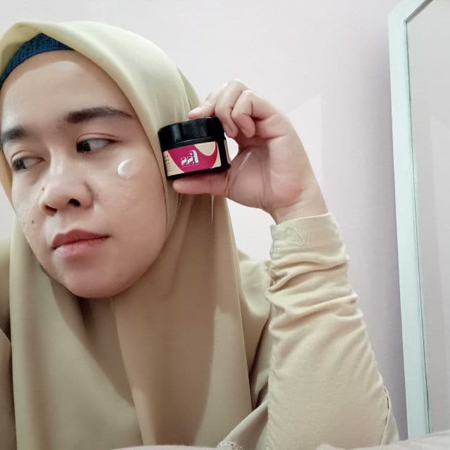 For Skin's Sake Retinol Overnight Cream review photo by nini908