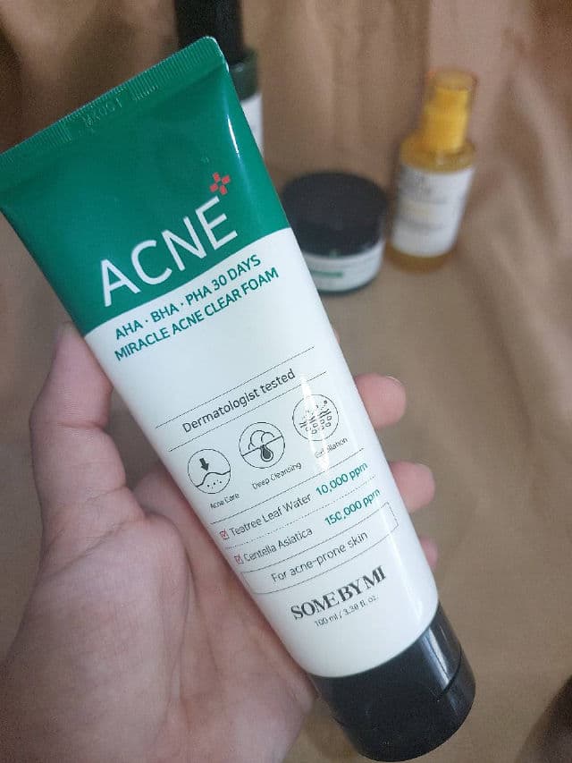 Some By Mi AHA BHA PHA 30 Days Miracle Acne Clear Foam review photo by Soojin