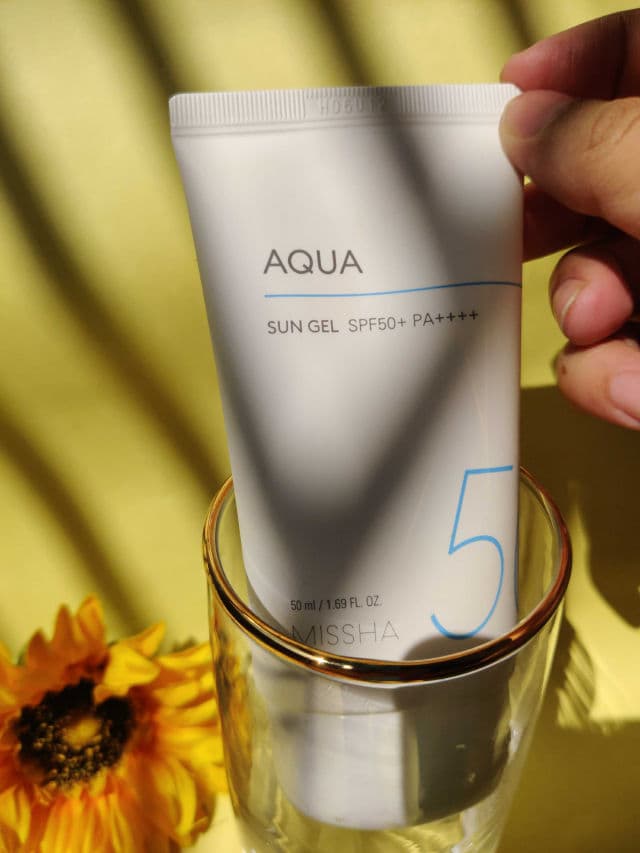 MISSHA All Around Safe Block Total Moisture Sun Gel SPF50+ PA+++  review photo by aruneka