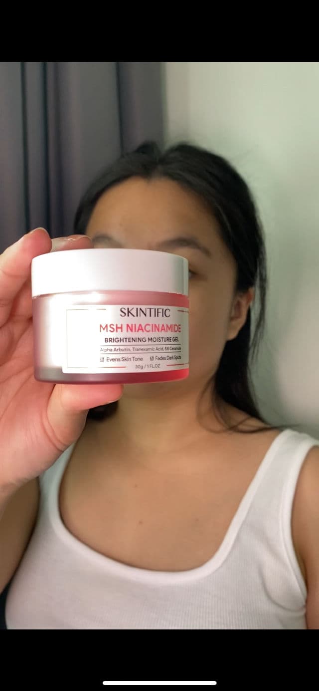 Skintific MSH Niacinamide Brightening Moisture Gel review photo by Melora