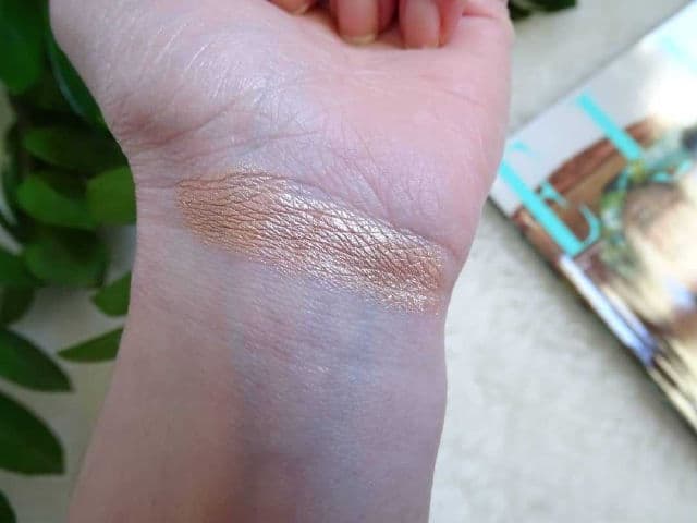 Laura Geller Baked Gelato Swirl Illuminator - Ballerina review photo by beautyfriya