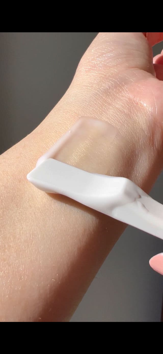 DR.G [Discontinued] R.E.D Blemish Clear Soothing Cream review photo by beautywhispers