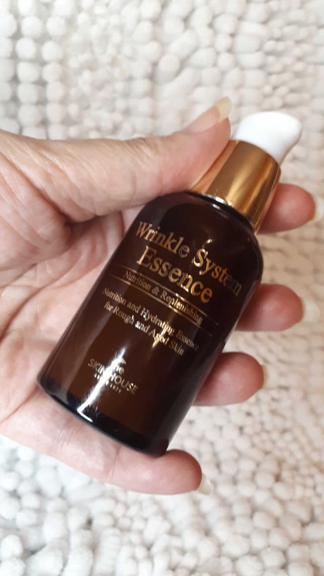 The Skin House Wrinkle System Essence review photo by Samplegeek