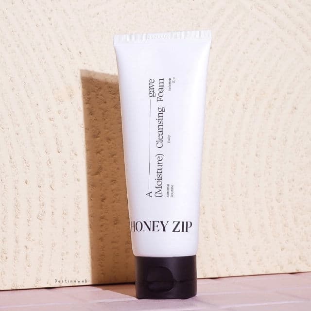 Honey Zip Agave Moisture Cleansing Foam review photo by Destinawah