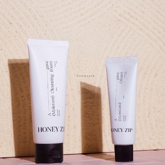 Honey Zip Agave Moisture Cleansing Foam review photo by Destinawah