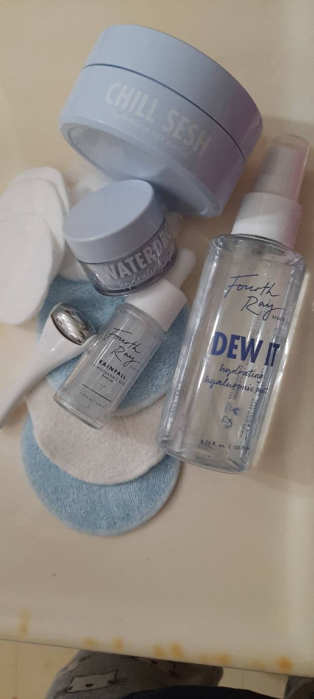 Dew It Hydrating Hyaluronic Face Mist product review