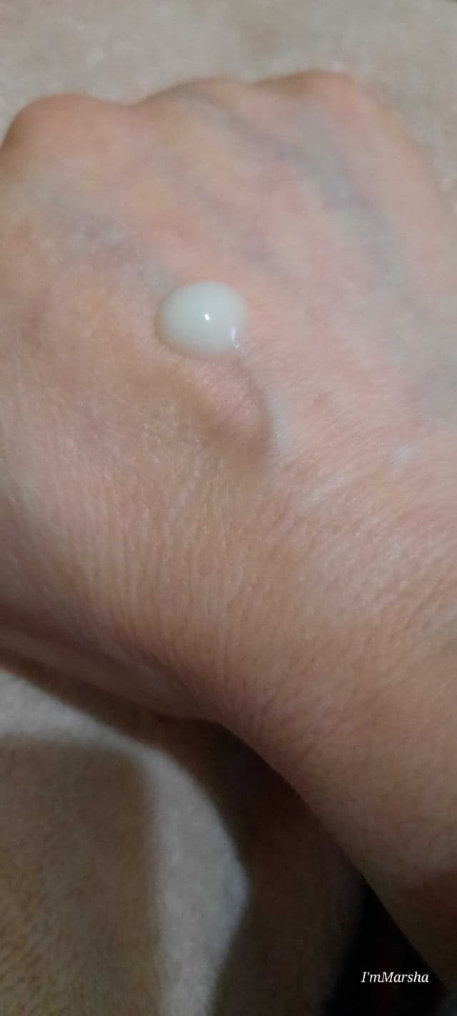 Fleur & Bee Just Dew It Hydrating Serum review photo by Codermary 