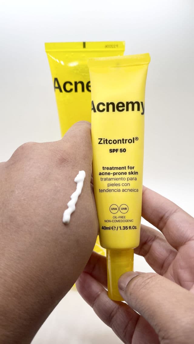 Acnemy Zitcontrol 2-in-1 SPF 50 Sunscreen + Acne Treatment review photo by DEZ1970