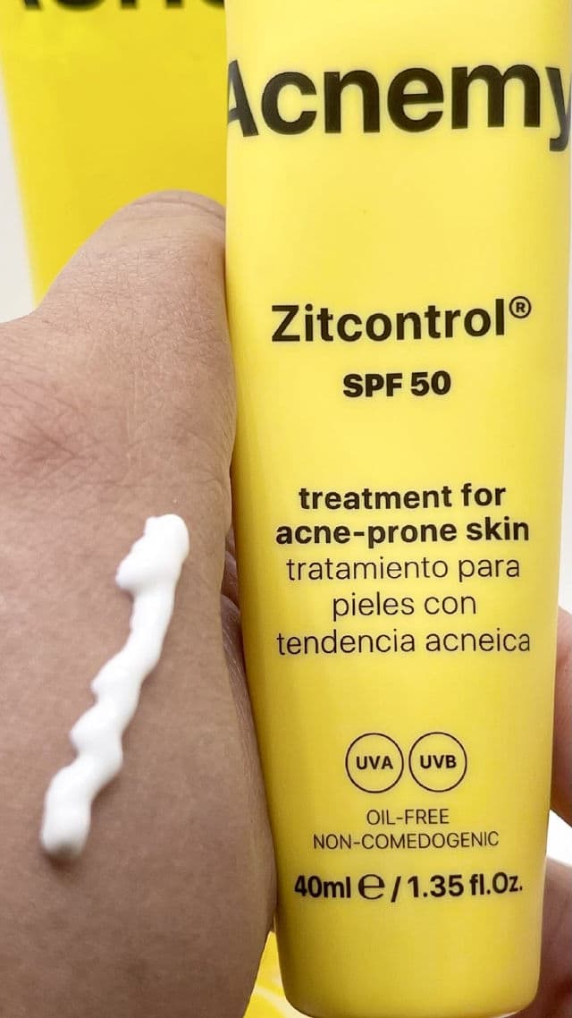 Acnemy Zitcontrol 2-in-1 SPF 50 Sunscreen + Acne Treatment review photo by DEZ1970