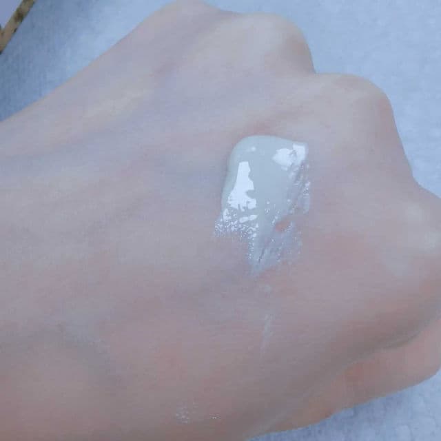 SKIN1004 Madagascar Centella Air-Fit Suncream Plus SPF50 PA++++ review photo by Happyzai168