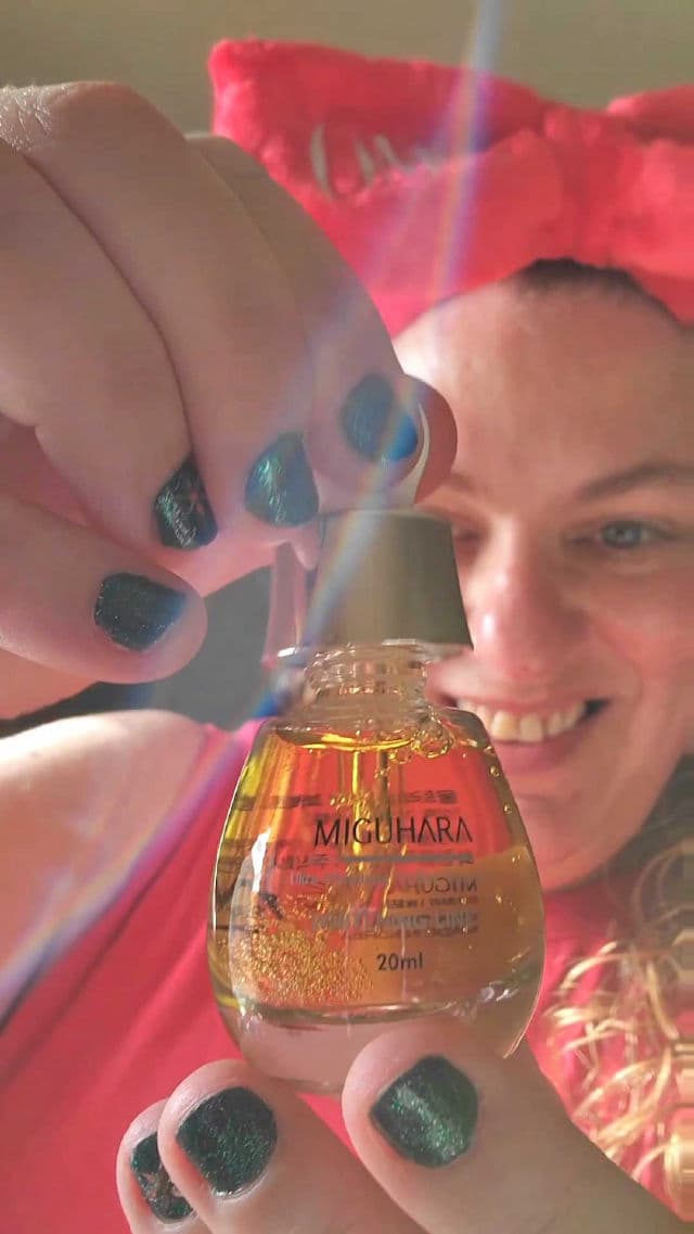 Miguhara Volume Whitening Ampoule review photo by SarriK