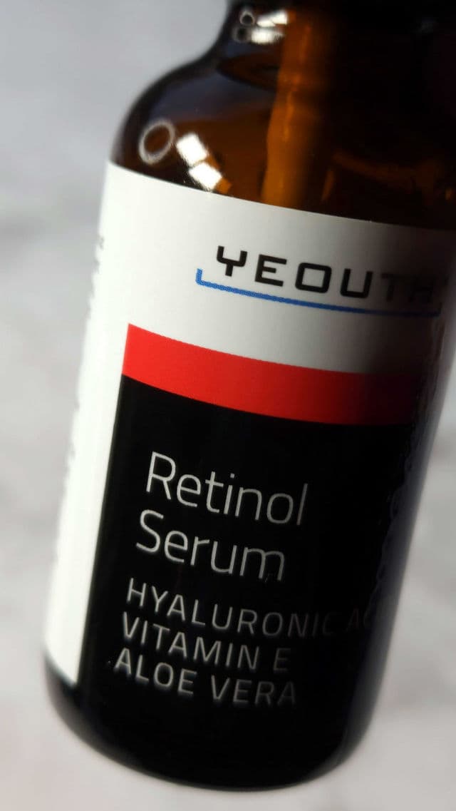YEOUTH Retinol Serum Hyaluronic Acid Vitamin E Aloe Vera review photo by SarriK