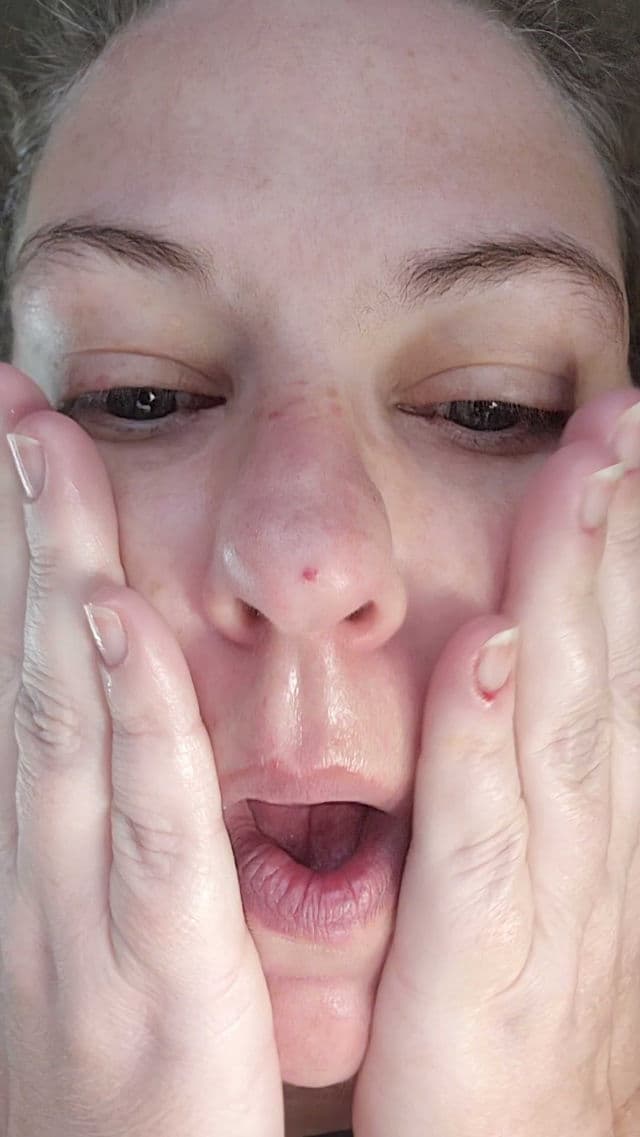 YEOUTH Retinol Serum Hyaluronic Acid Vitamin E Aloe Vera review photo by SarriK