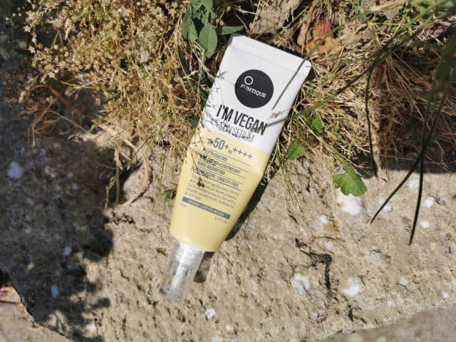 Suntique I'm Vegan Sun Serum SPF 50+ PA++++ review photo by hashiskincare