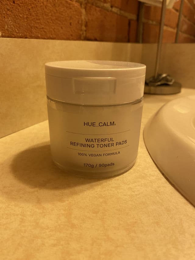 Hue Calm Waterful Refining Toner Pads review photo by dnizzle104