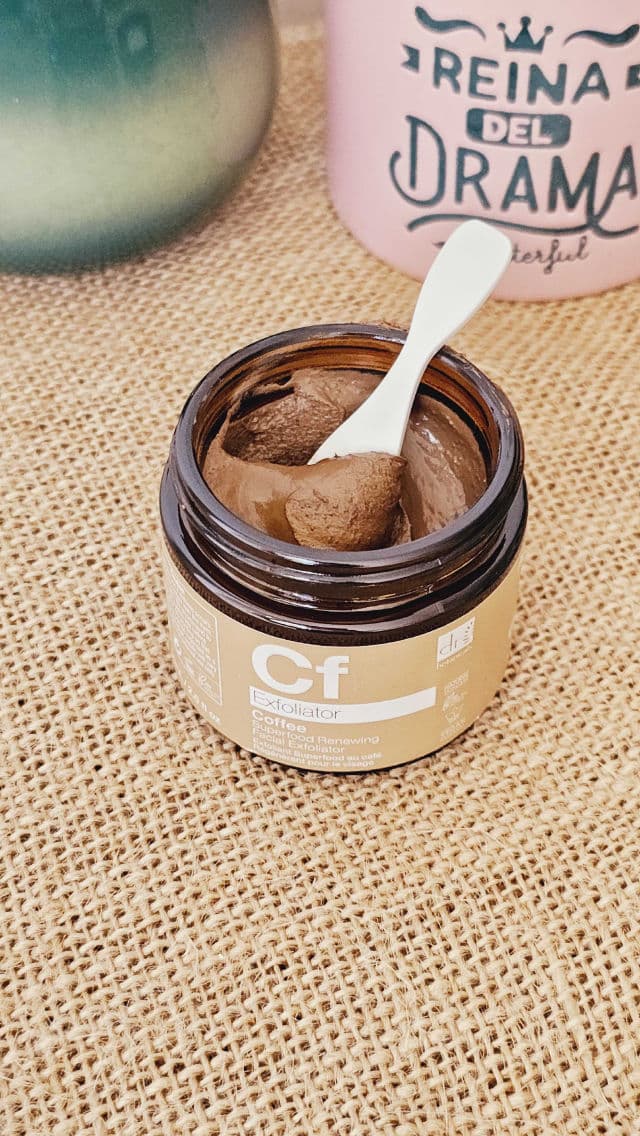 Dr. Botanicals Coffee & Walnut Superfood Renewing Facial Exfoliator review photo by lanubedejuanilp