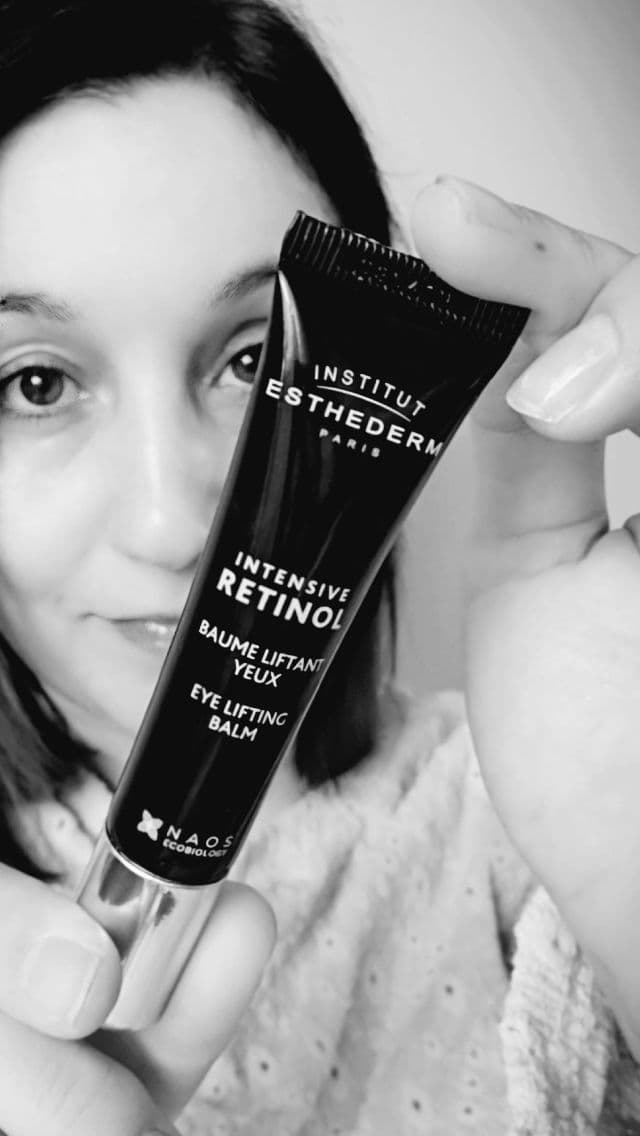 Institut Esthederm Paris Esthe-White Brightening Youth Eye Contour Care review photo by lanubedejuanilp
