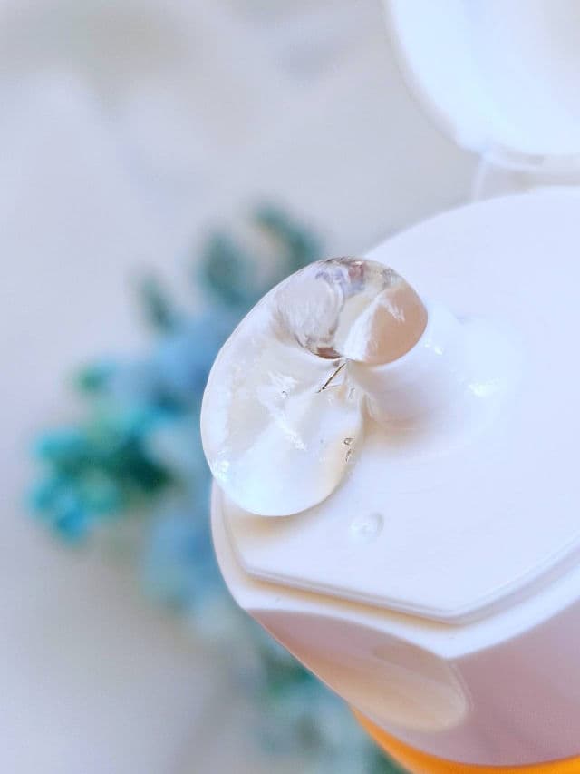 STAY Well Triple Hyaluronic Acid Cleansing Foam review photo by lanubedejuanilp