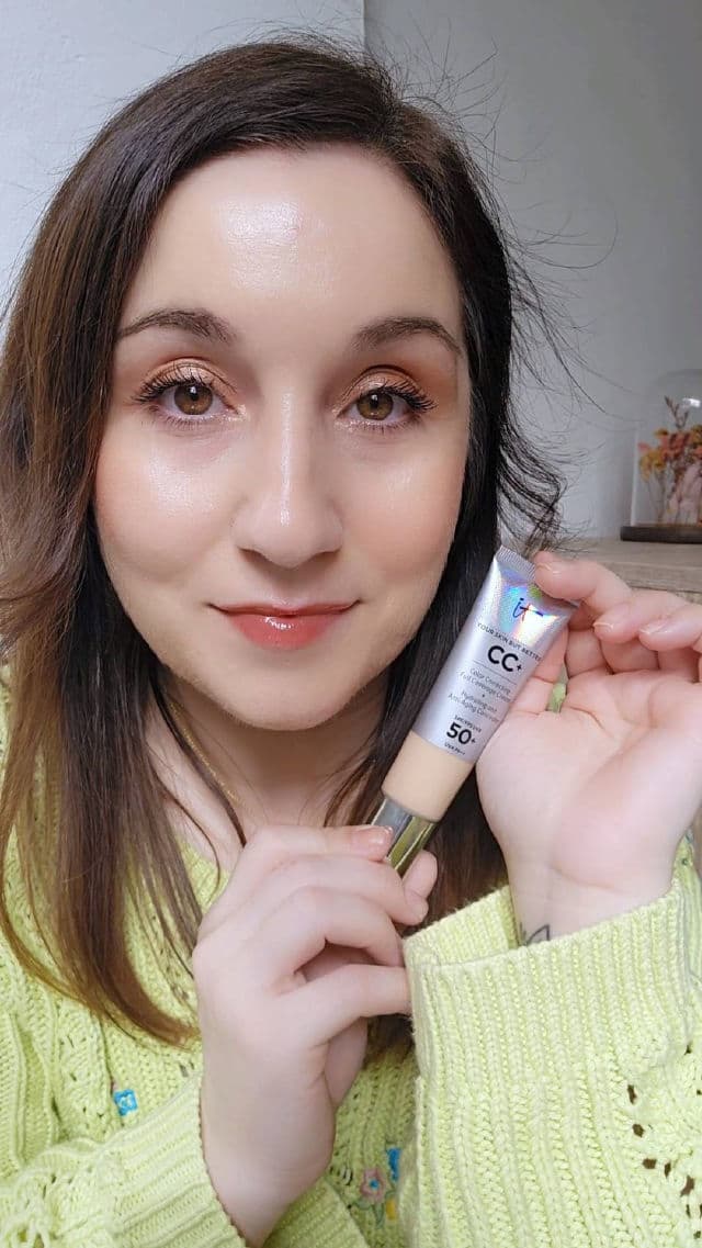 It Cosmetics CC+ Cream Full Coverage Foundation with SPF 50+ review photo by lanubedejuanilp