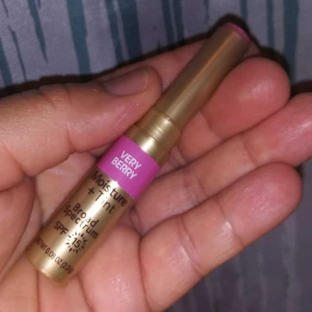 ChapStick ChapStick  Total Hydration Complete Care SPF 15 + Color review photo by Wendy22