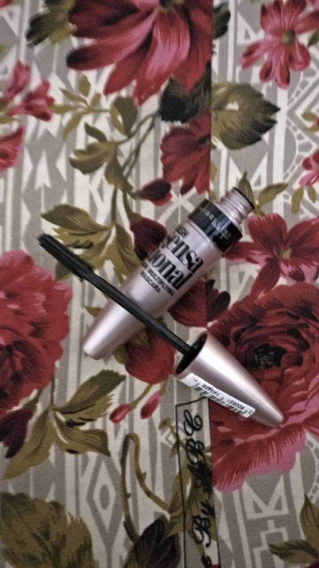 Maybelline Lash Sensational Lash Multiplying Mascara review photo by Nasreen