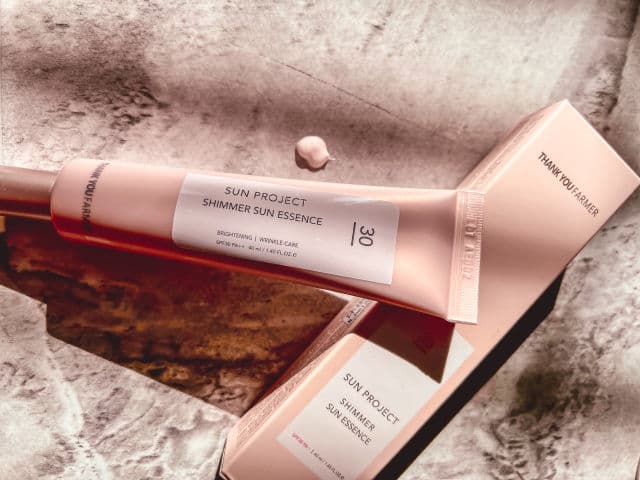 THANK YOU FARMER Sun Project Shimmer Sun Essence SPF30 PA++ review photo by Skincareat40