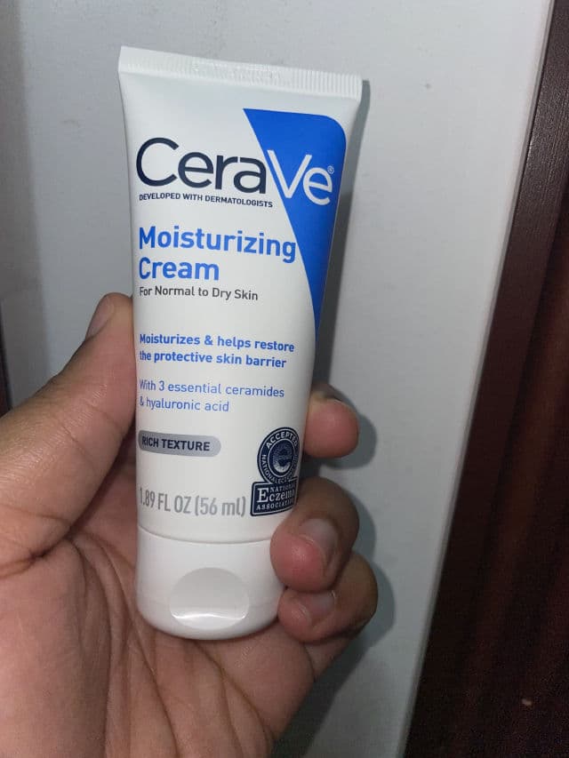 CeraVe Moisturizing Cream - Dry to Very Dry Skin review photo by Talkswithchi