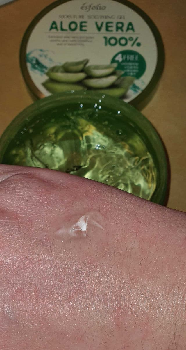 ESFOLIO Aloe Vera Moisture Soothing Gel review photo by Asherz1120